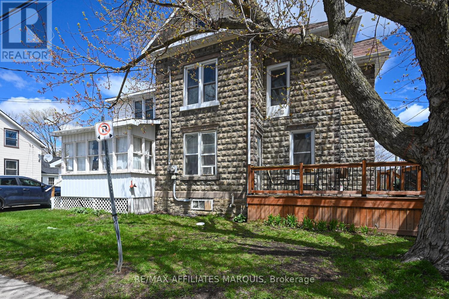 2 Foster Avenue, Smiths Falls, Ontario  K7A 1K1 - Photo 7 - X13100730