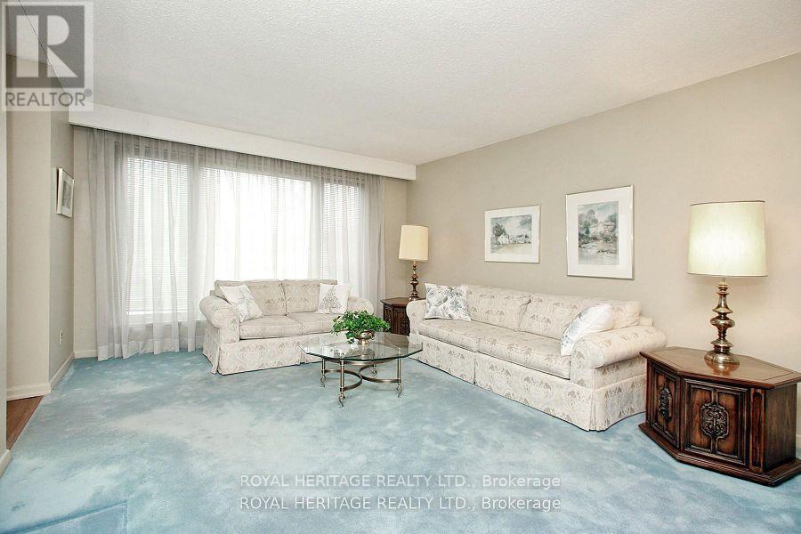 65 Bennett Road, Toronto (West Hill), Ontario  M1E 3Y2 - Photo 13 - E13100726