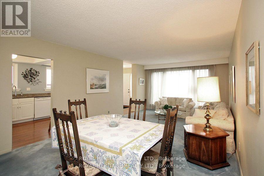 65 Bennett Road, Toronto (West Hill), Ontario  M1E 3Y2 - Photo 17 - E13100726
