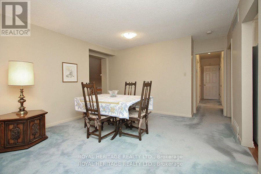 65 Bennett Road, Toronto (West Hill), Ontario  M1E 3Y2 - Photo 18 - E13100726