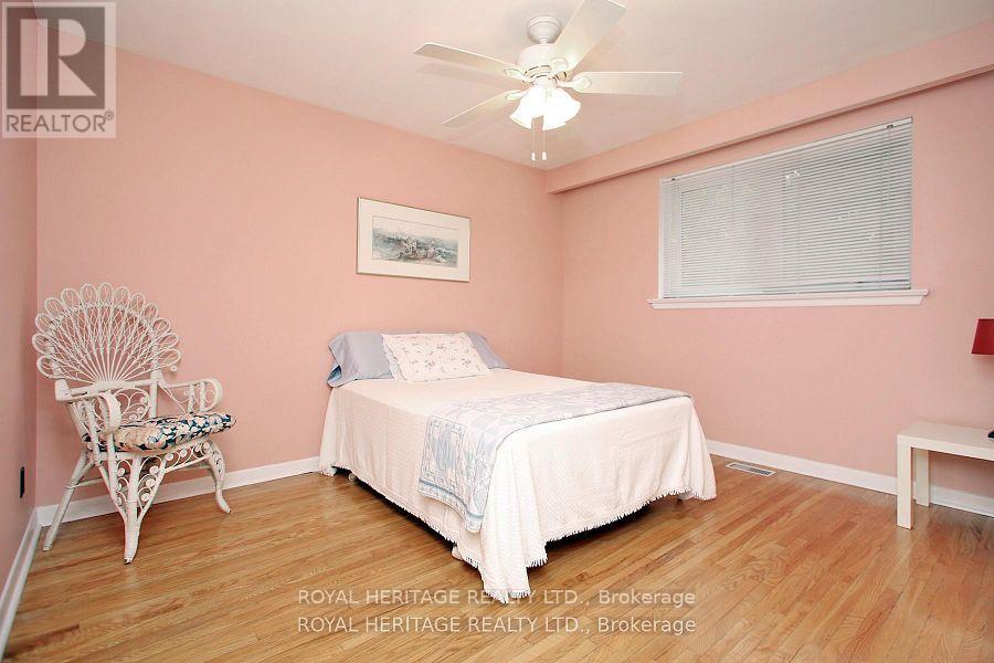 65 Bennett Road, Toronto (West Hill), Ontario  M1E 3Y2 - Photo 26 - E13100726