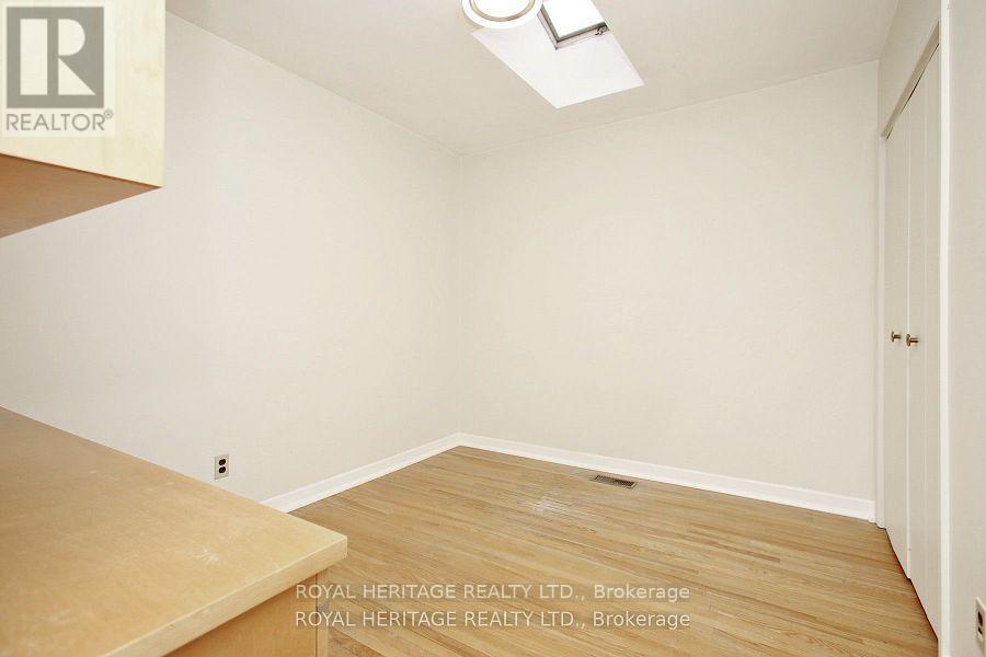 65 Bennett Road, Toronto (West Hill), Ontario  M1E 3Y2 - Photo 28 - E13100726
