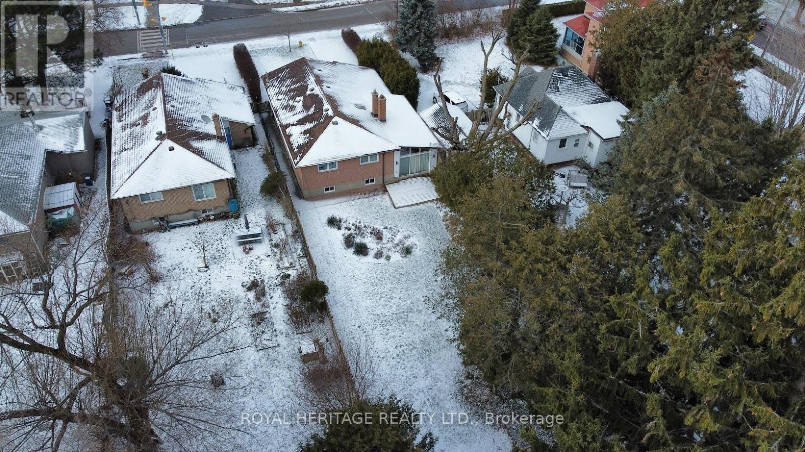 65 Bennett Road, Toronto (West Hill), Ontario  M1E 3Y2 - Photo 34 - E13100726