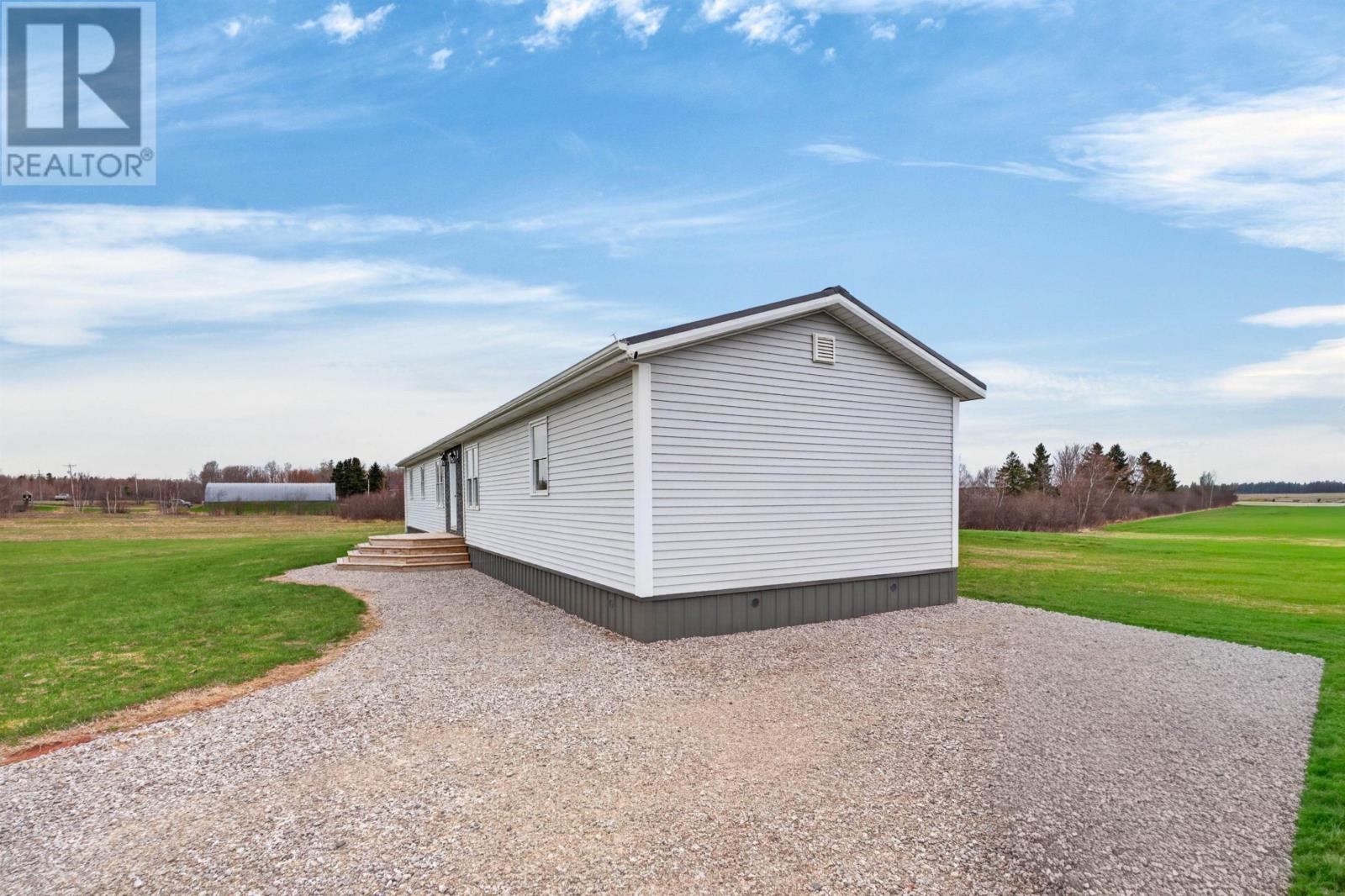 36542 Western Road, Coleman, Prince Edward Island  C0B 1H0 - Photo 3 - 202610185