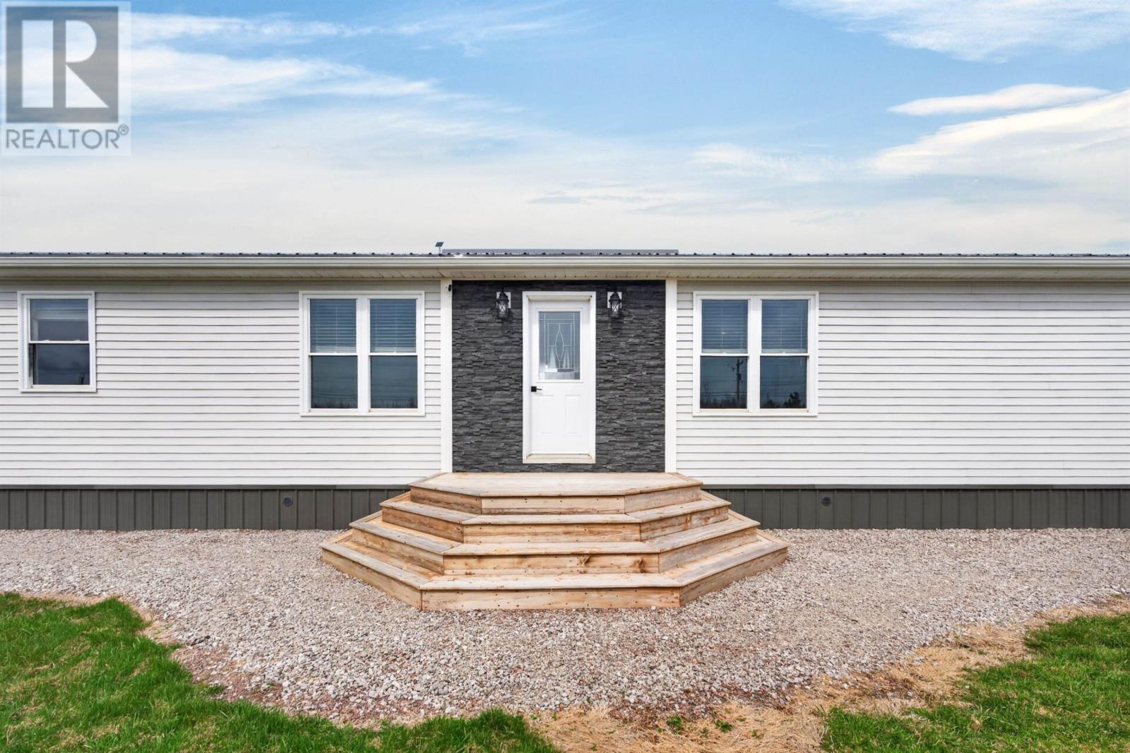 36542 Western Road, Coleman, Prince Edward Island  C0B 1H0 - Photo 6 - 202610185
