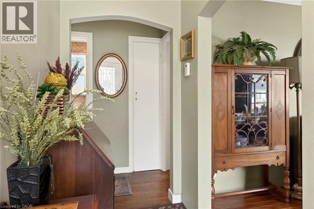 50 Lakeview Avenue, Grimsby, Ontario  L3M 3M2 - Photo 6 - 40826118