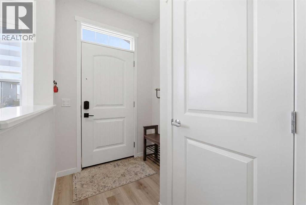 48 Magnolia Parade Se, Calgary, Alberta  T3M 3E5 - Photo 3 - A2300911