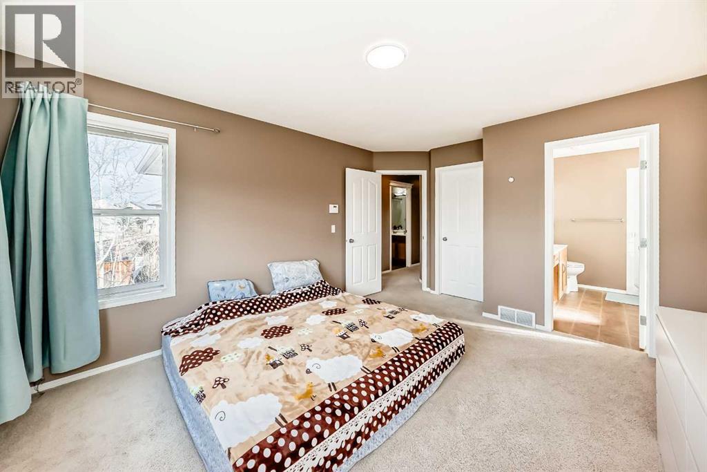 250 Royal Birch Way Nw, Calgary, Alberta  T3G 5X9 - Photo 27 - A2304534