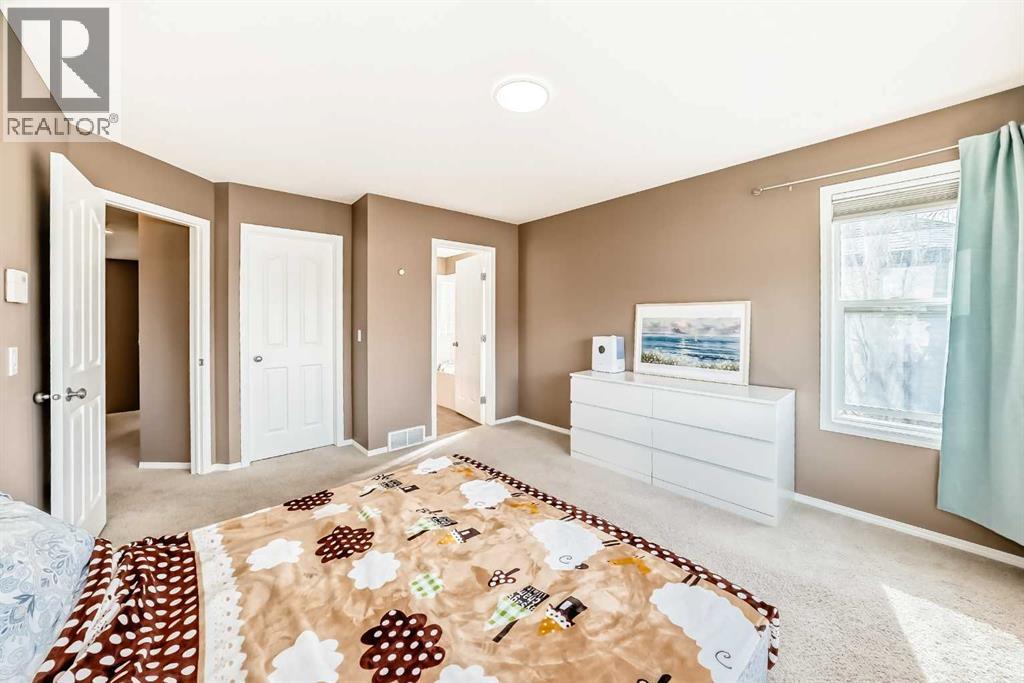 250 Royal Birch Way Nw, Calgary, Alberta  T3G 5X9 - Photo 28 - A2304534