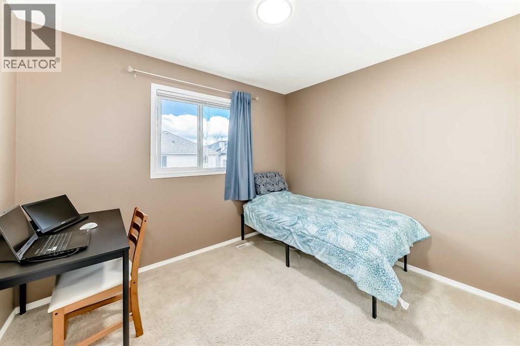250 Royal Birch Way Nw, Calgary, Alberta  T3G 5X9 - Photo 33 - A2304534