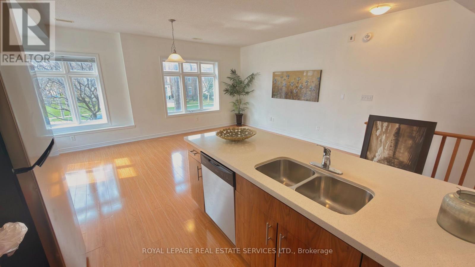 6 - 362 Plains Road E, Burlington, Ontario  L7T 2C8 - Photo 25 - W13100754