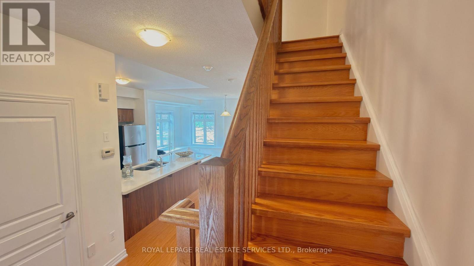 6 - 362 Plains Road E, Burlington, Ontario  L7T 2C8 - Photo 6 - W13100754