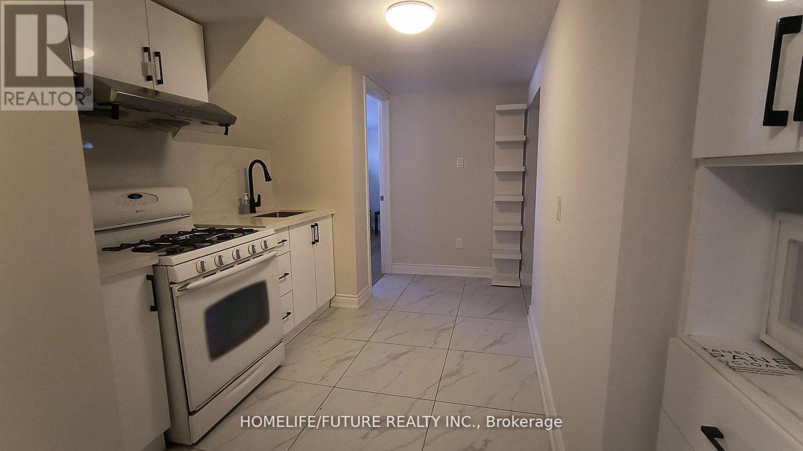 Bsmt - 2 Cora Crescent, Toronto, Ontario  M1P 4M4 - Photo 2 - E13099748