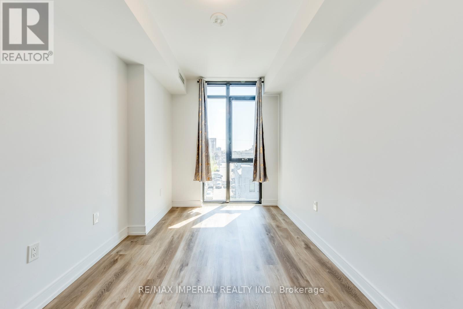 429 - 1 Jarvis Street, Hamilton, Ontario  L8R 0A8 - Photo 19 - X12994438