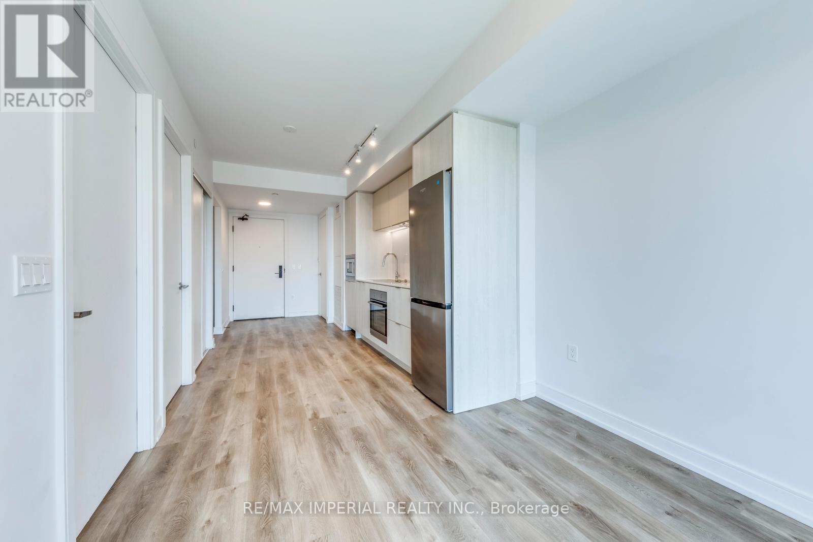 429 - 1 Jarvis Street, Hamilton, Ontario  L8R 0A8 - Photo 16 - X12994438