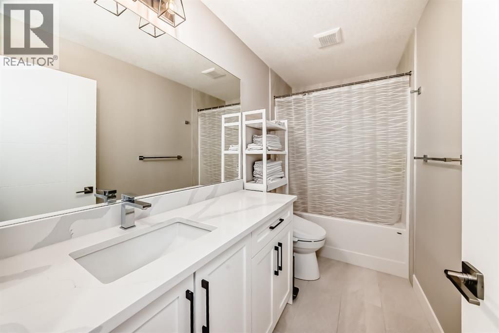 80 Vantage Drive, Cochrane, Alberta  T4C 3G2 - Photo 30 - A2306328