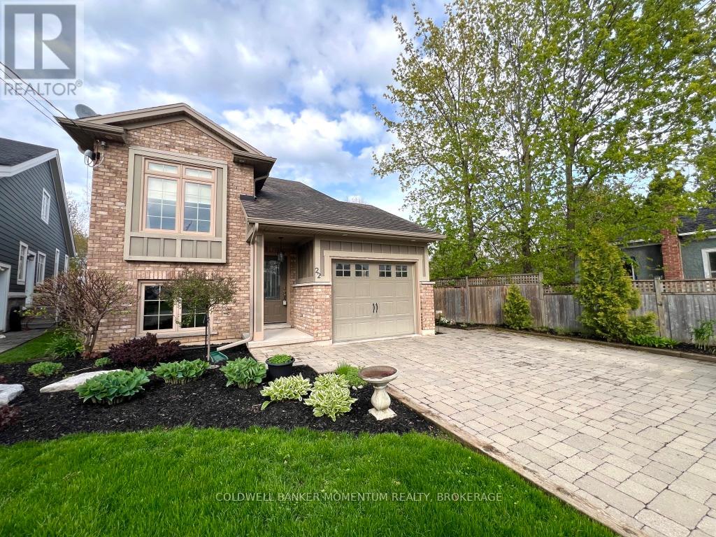 22 JOHN STREET, st. catharines (port dalhousie), Ontario