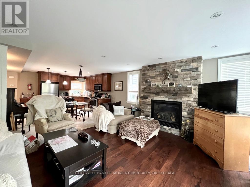 22 John Street, St. Catharines (Port Dalhousie), Ontario  L2N 4P1 - Photo 37 - X13100786