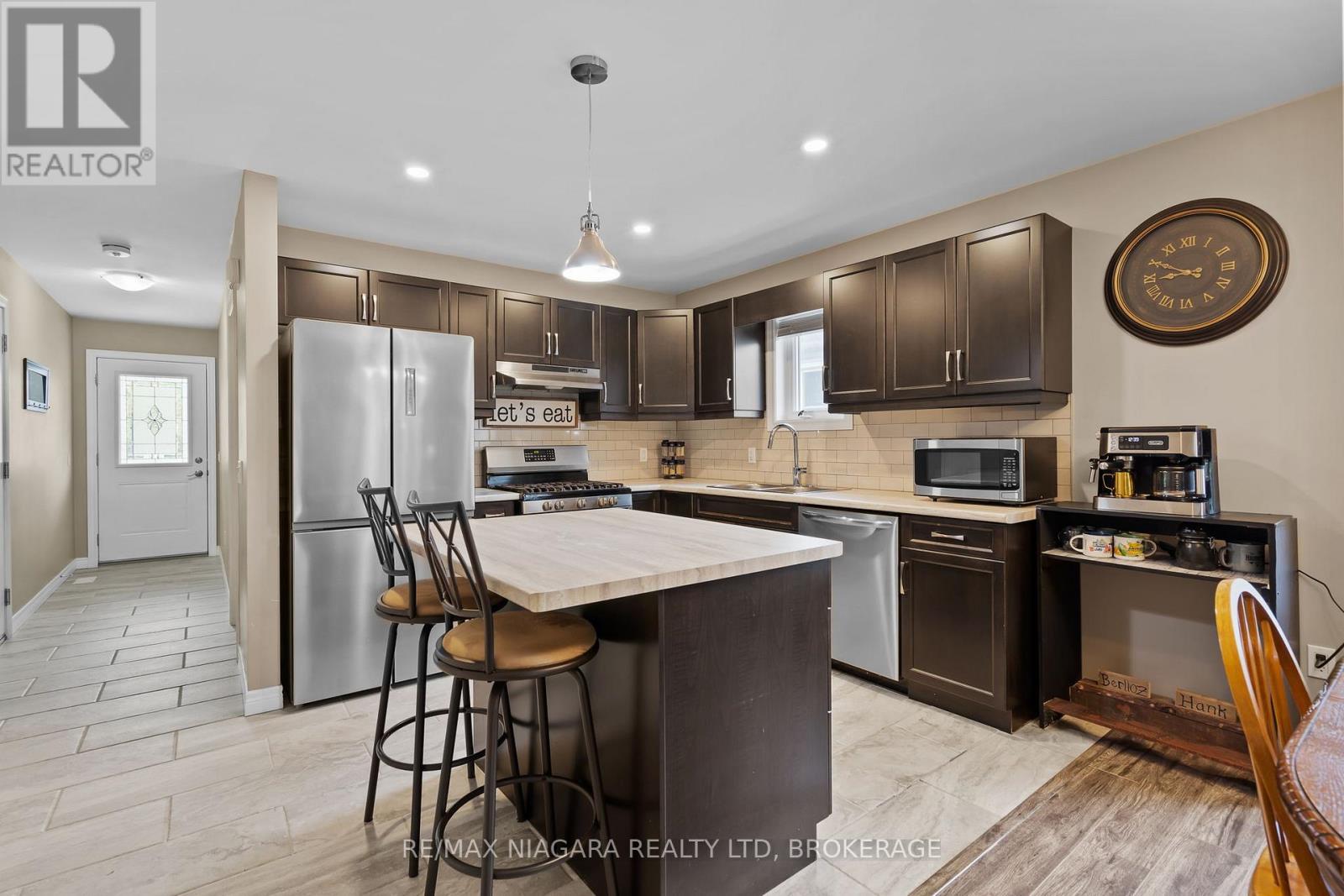228 Lincoln Street, Welland (Welland Downtown), Ontario  L3B 4M9 - Photo 5 - X13100806