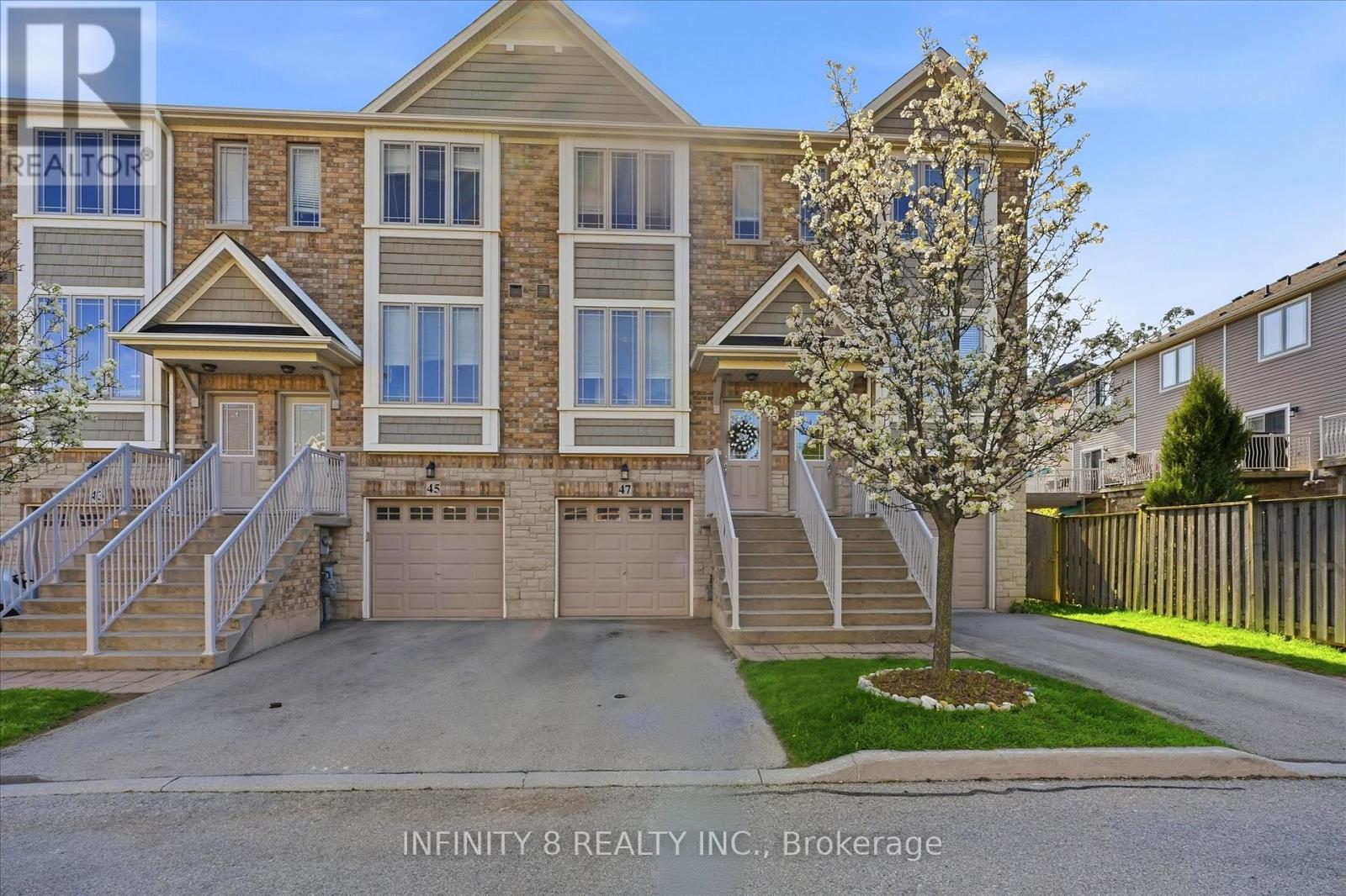 47 - 8 Hemlock Way E, Grimsby (Grimsby West), Ontario  L3M 0B5 - Photo 1 - X13100884