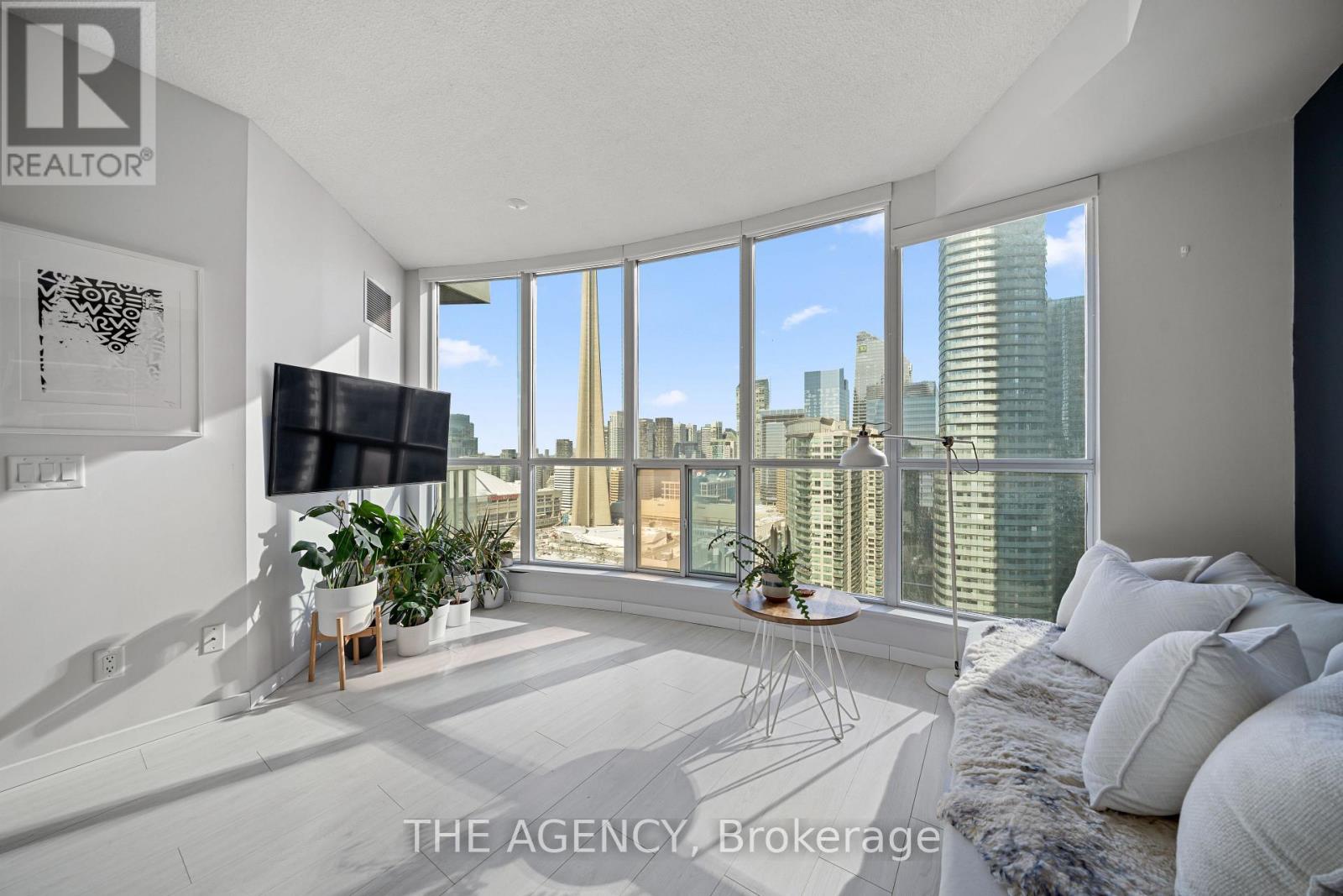 3313 - 208 Queens Quay W, Toronto, Ontario  M5J 2Y5 - Photo 5 - C13096180