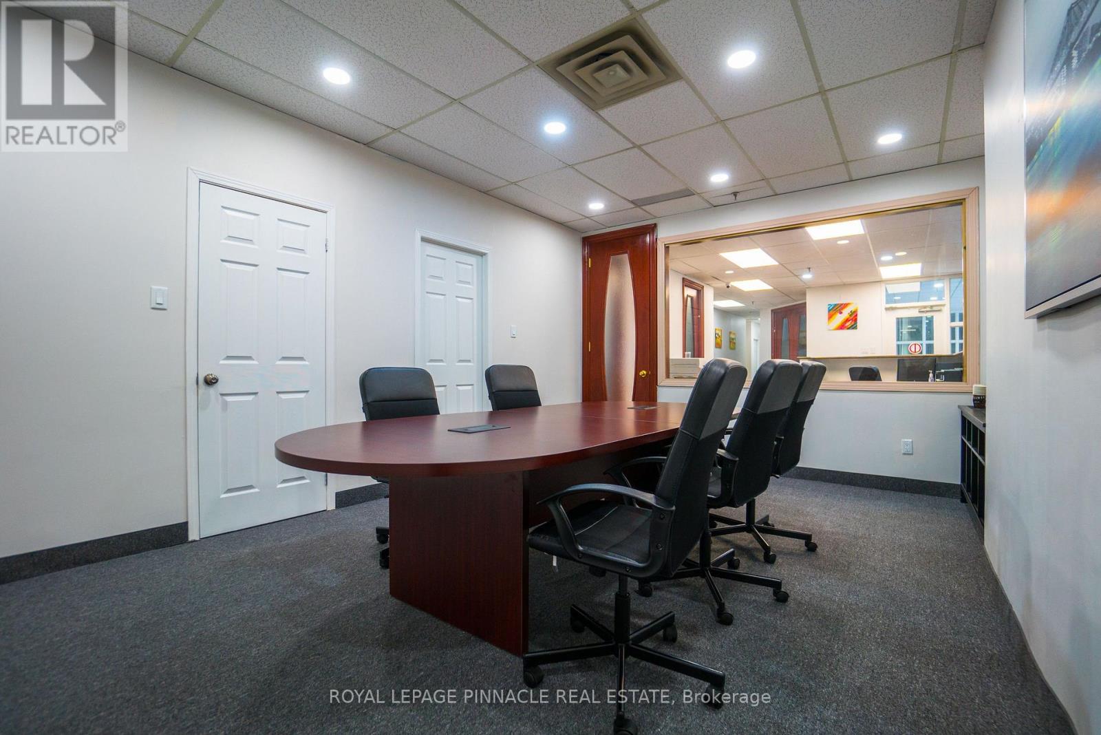 2025 - 1225 Kennedy Road, Toronto, Ontario  M1P 4Y1 - Photo 4 - E13065698