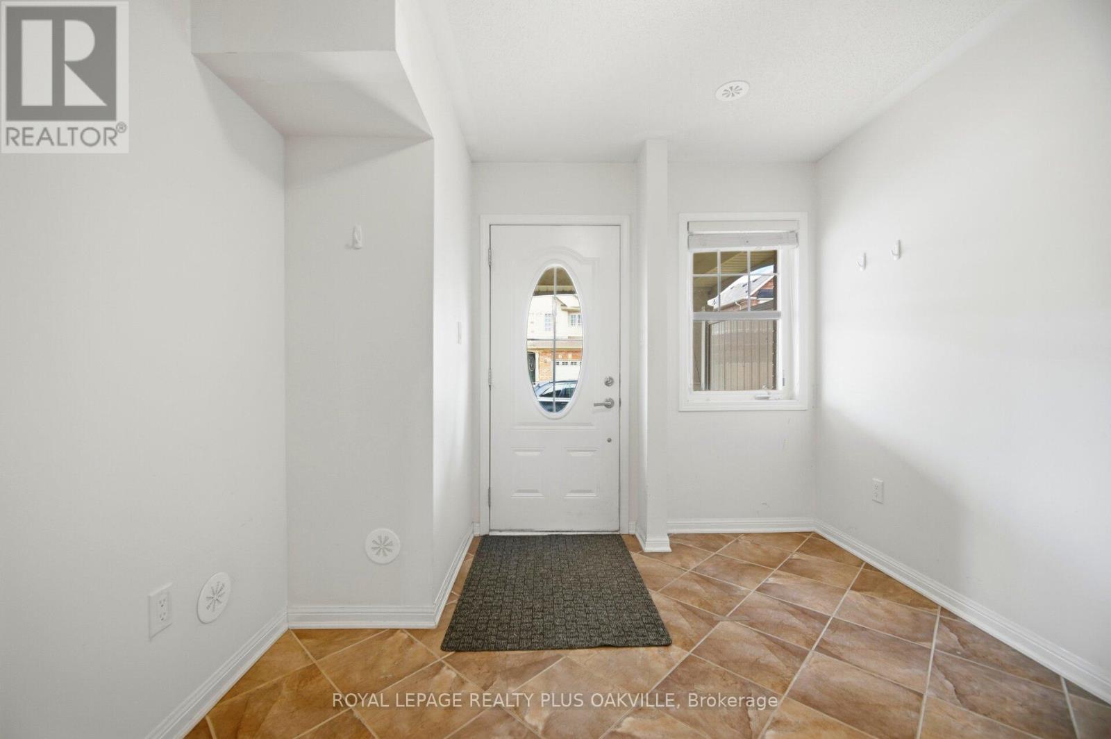 246 Mortimer Crescent, Milton, Ontario  L9T 8N7 - Photo 10 - W12993614