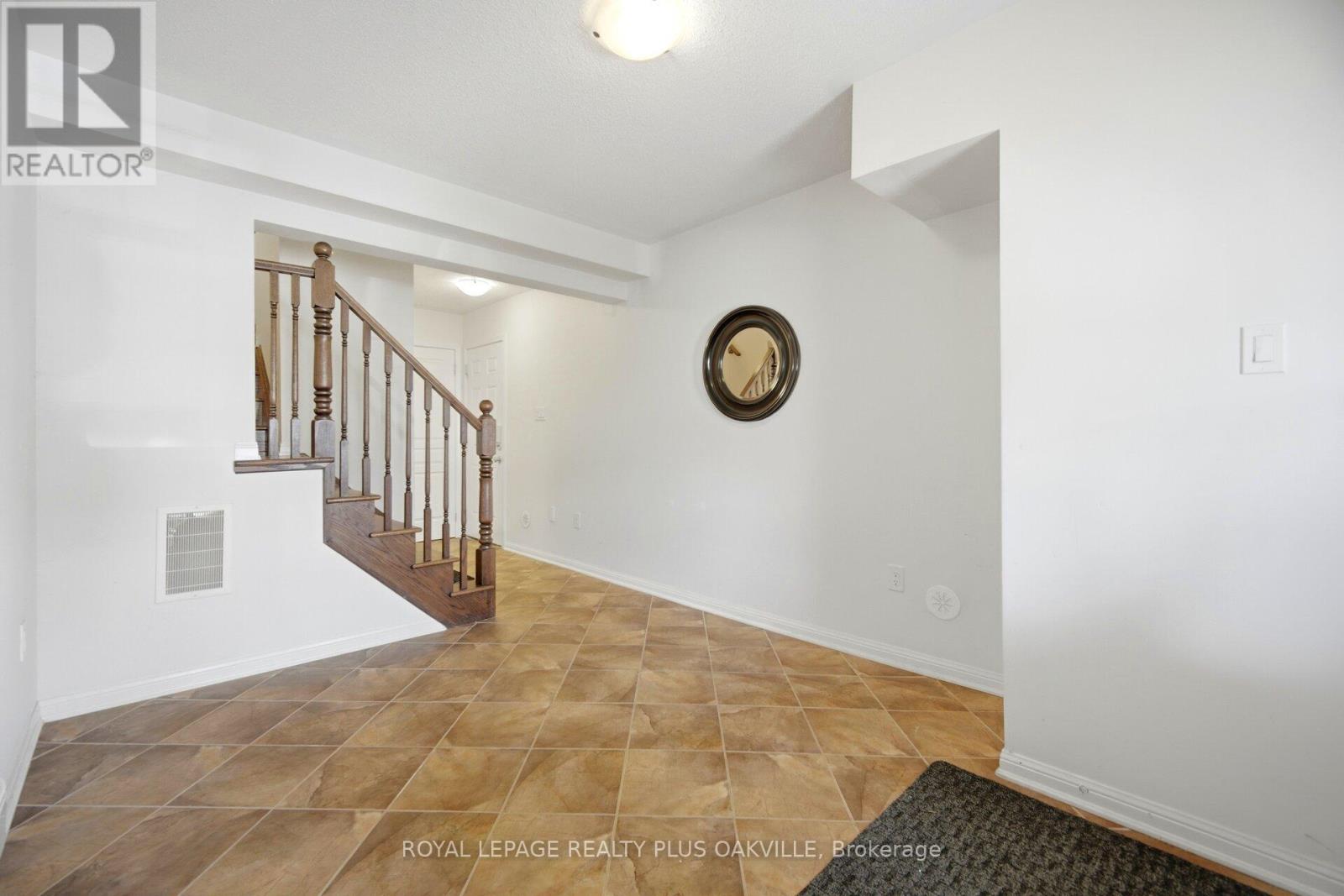 246 Mortimer Crescent, Milton, Ontario  L9T 8N7 - Photo 14 - W12993614