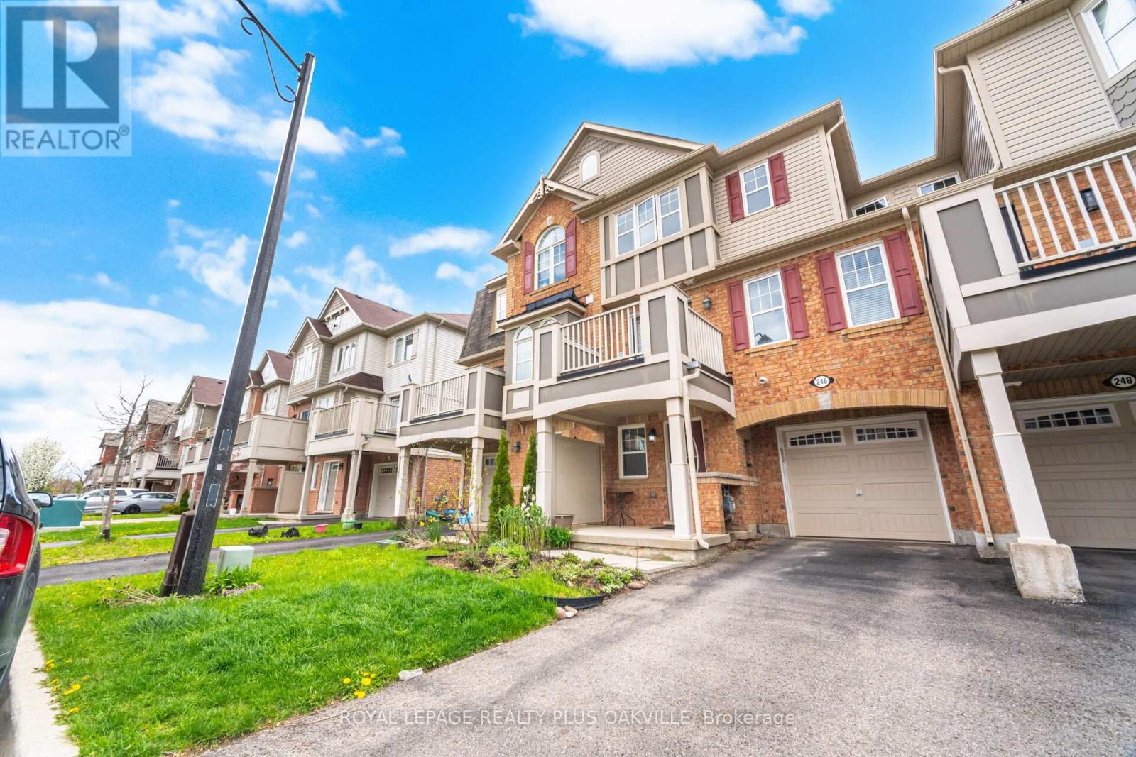 246 Mortimer Crescent, Milton, Ontario  L9T 8N7 - Photo 2 - W12993614