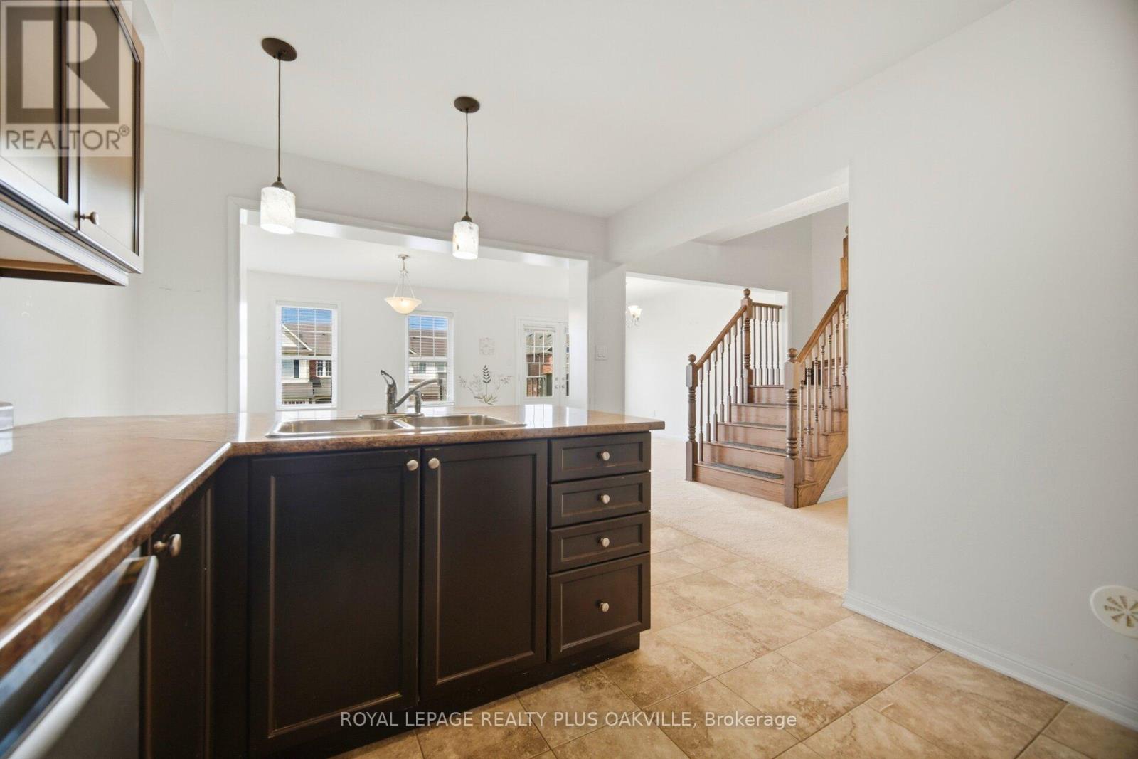 246 Mortimer Crescent, Milton, Ontario  L9T 8N7 - Photo 21 - W12993614