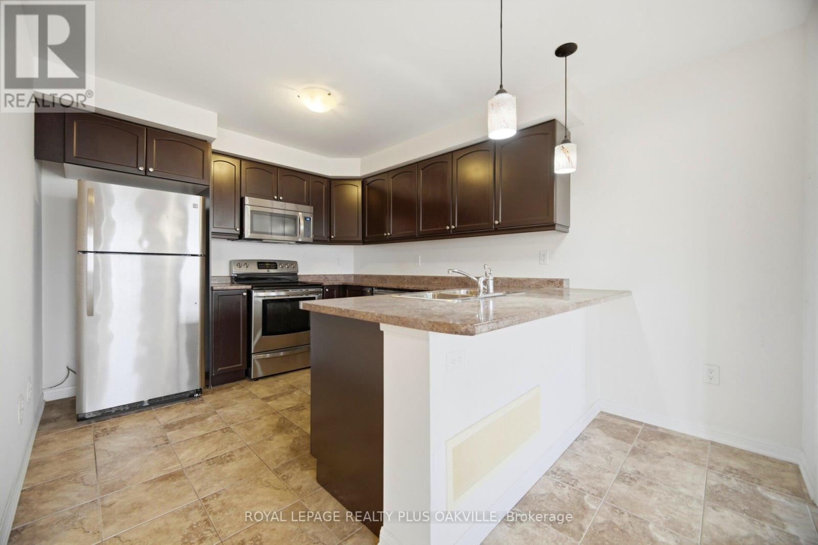 246 Mortimer Crescent, Milton, Ontario  L9T 8N7 - Photo 17 - W12993614