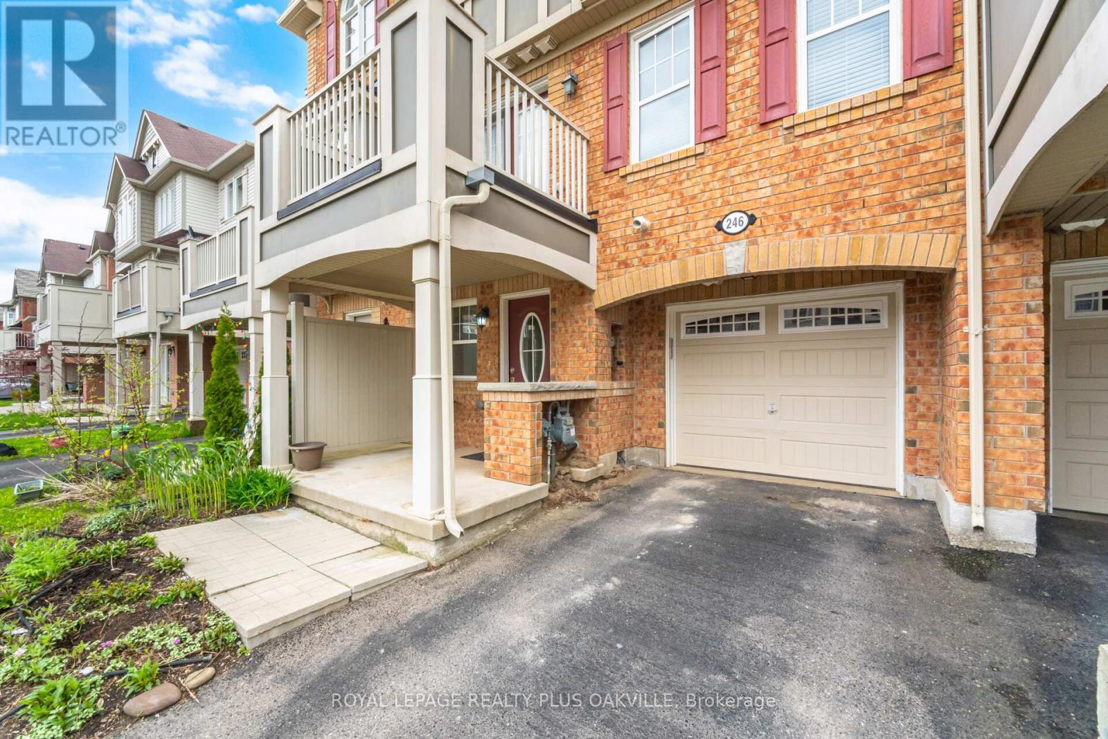 246 Mortimer Crescent, Milton, Ontario  L9T 8N7 - Photo 6 - W12993614