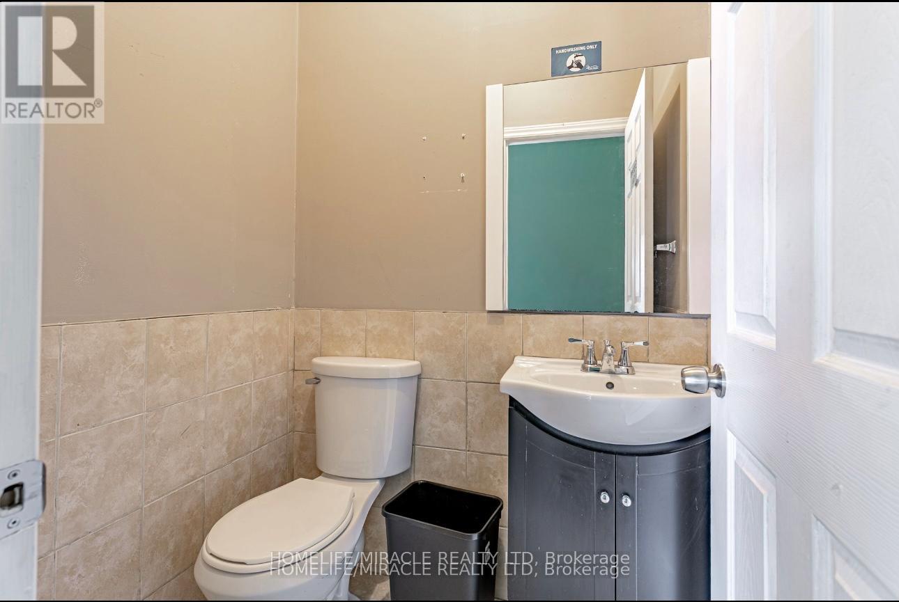 257 Dundas Street, Woodstock, Ontario  N4S 1A9 - Photo 10 - X12896618