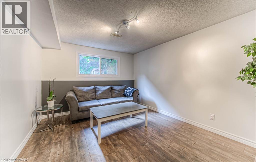 483 Kingscourt Drive Unit# A, Waterloo, Ontario  N2K 2X9 - Photo 13 - 40828430