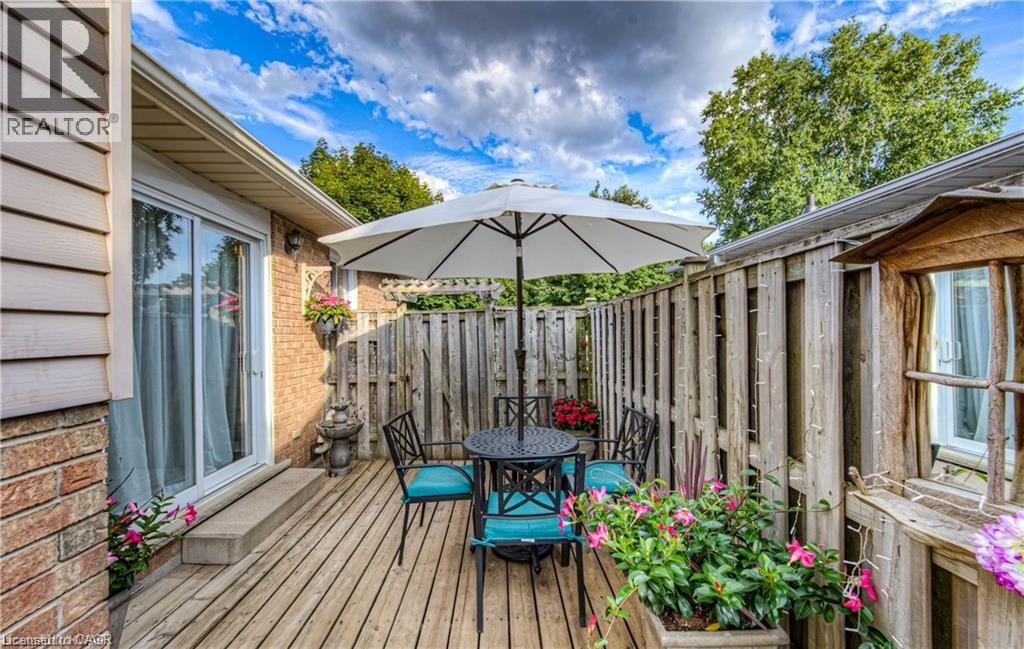 483 Kingscourt Drive Unit# A, Waterloo, Ontario  N2K 2X9 - Photo 18 - 40828430