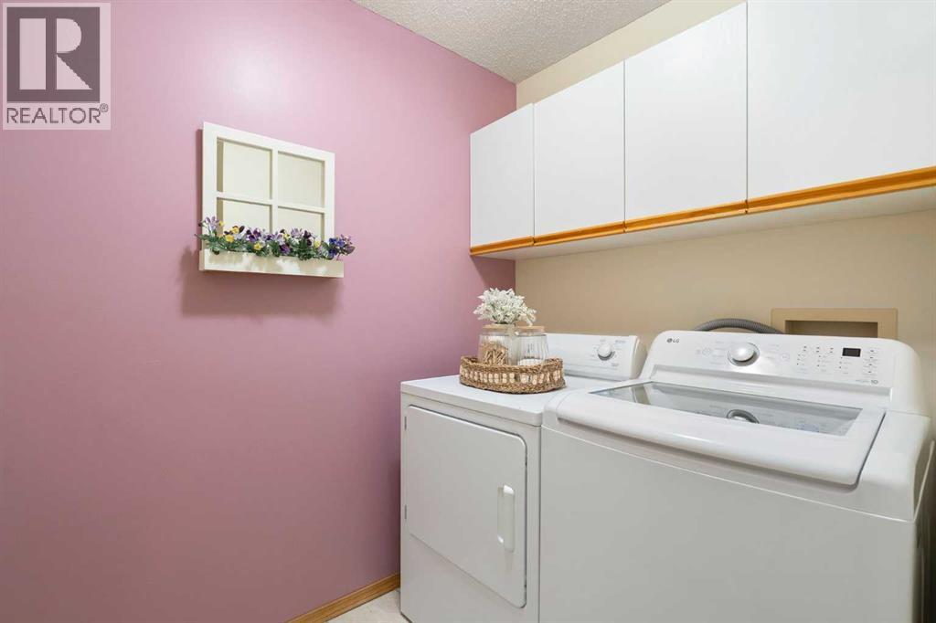 221 Scurfield Place Nw, Calgary, Alberta  T3L 1T3 - Photo 17 - A2299308