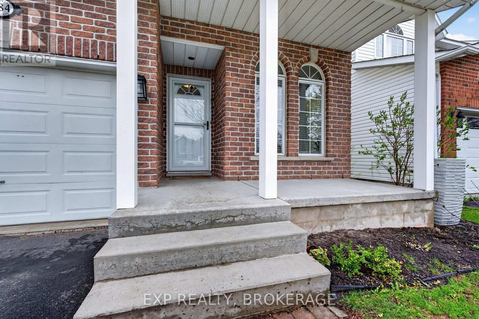 584 Freeman Crescent, Kingston (Kingston East (Incl Barret Crt)), Ontario  K7K 7H6 - Photo 3 - X13100774