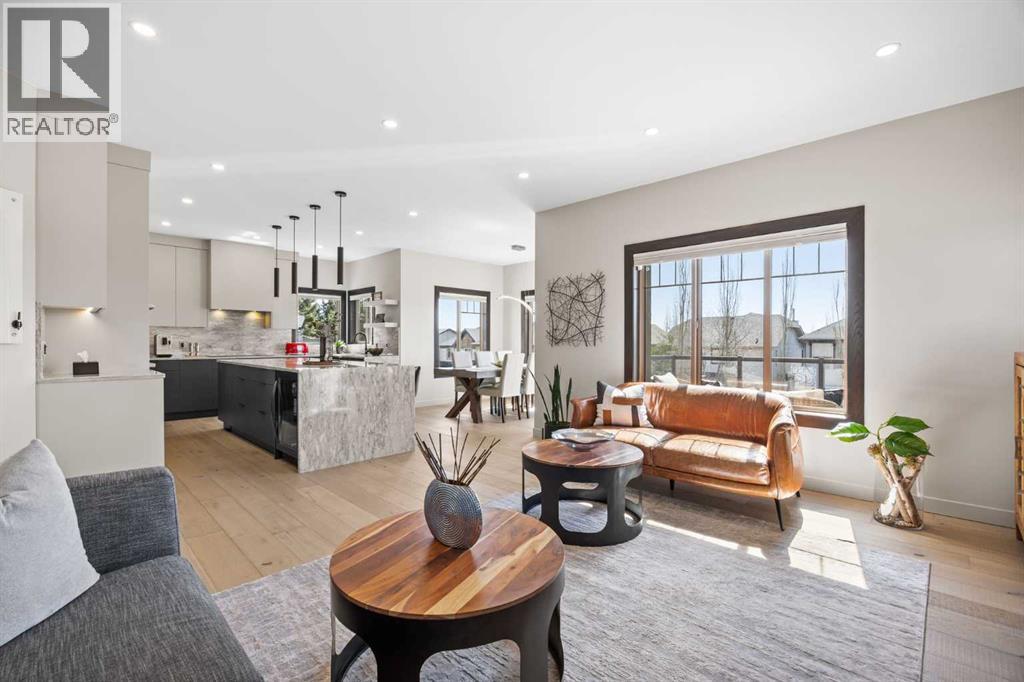 3 Tremblant Point SW, Calgary, Alberta  T3H 0B9 - Photo 12 - A2308009