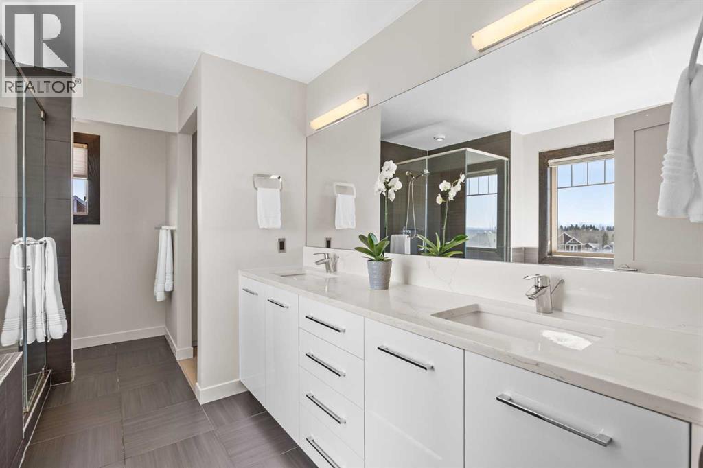 3 Tremblant Point SW, Calgary, Alberta  T3H 0B9 - Photo 26 - A2308009