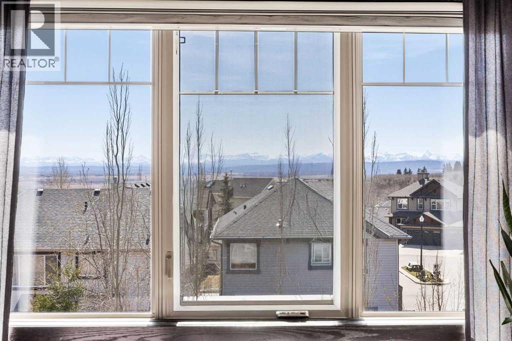 3 Tremblant Point SW, Calgary, Alberta  T3H 0B9 - Photo 25 - A2308009