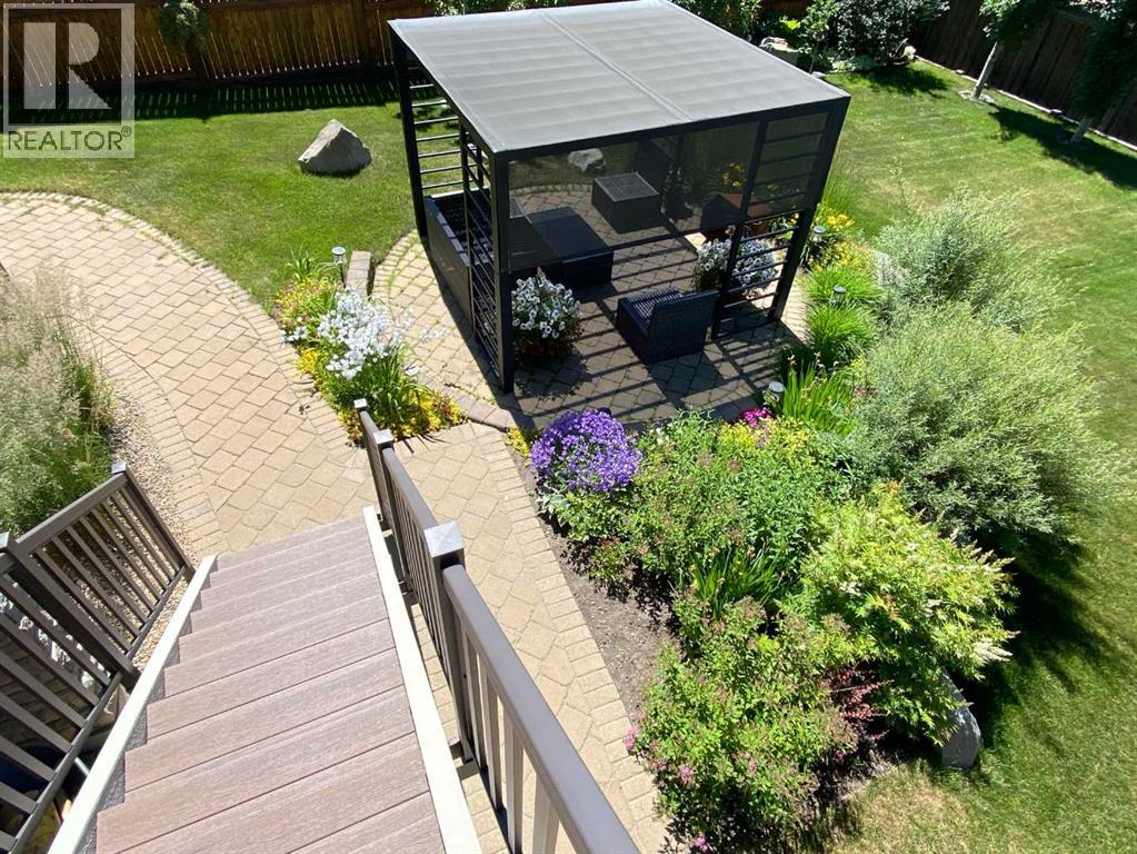 3 Tremblant Point SW, Calgary, Alberta  T3H 0B9 - Photo 47 - A2308009