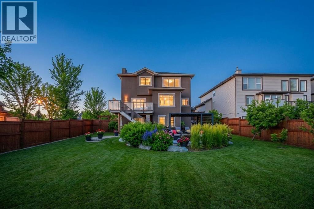 3 Tremblant Point SW, Calgary, Alberta  T3H 0B9 - Photo 2 - A2308009