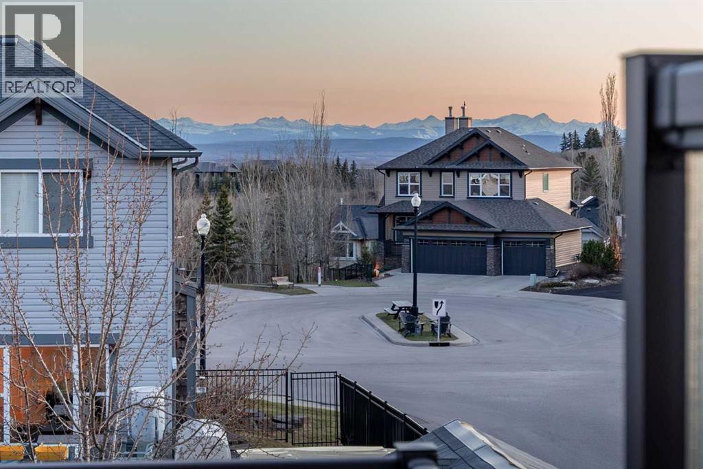 3 Tremblant Point SW, Calgary, Alberta  T3H 0B9 - Photo 42 - A2308009