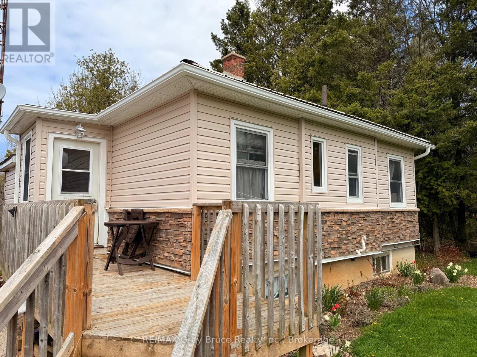 173 Grandore Street E, Georgian Bluffs, Ontario  N0H 2T0 - Photo 5 - X13100802