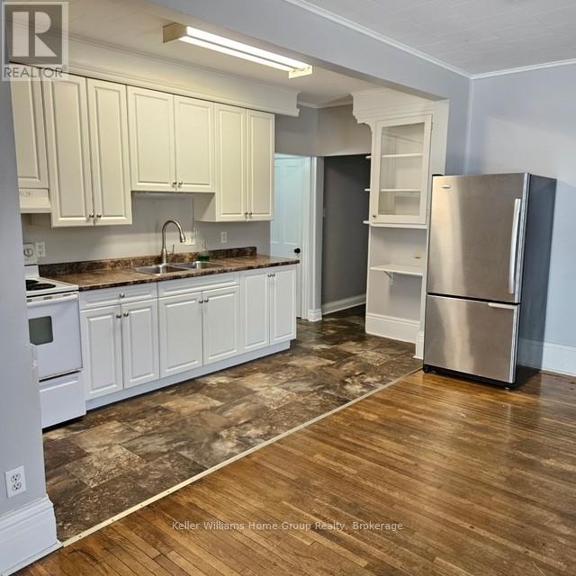 224 7th Street E, Owen Sound, Ontario  N4K 1H9 - Photo 3 - X13100856
