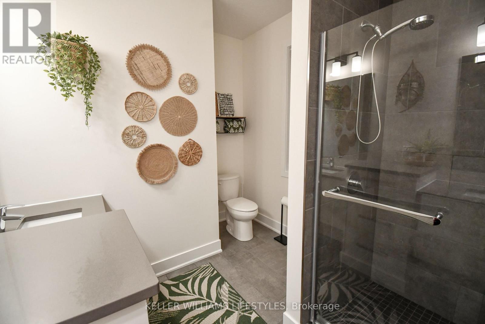 1934 Wateroak Drive, London North, Ontario  N6G 0M7 - Photo 18 - X13100764