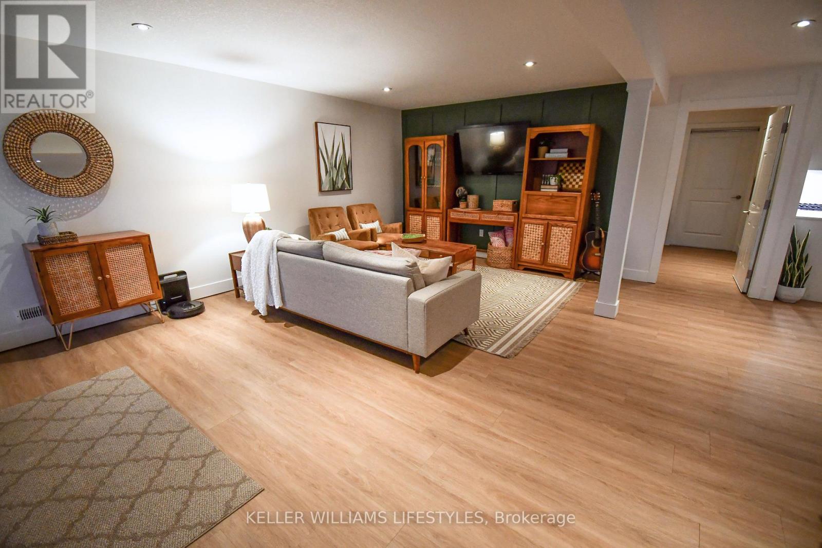 1934 Wateroak Drive, London North, Ontario  N6G 0M7 - Photo 28 - X13100764