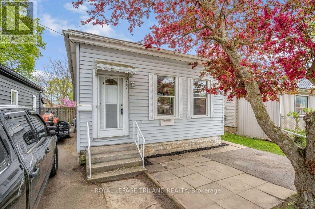 787 Little Hill Street, London East, Ontario  N5Z 1N1 - Photo 3 - X13100772