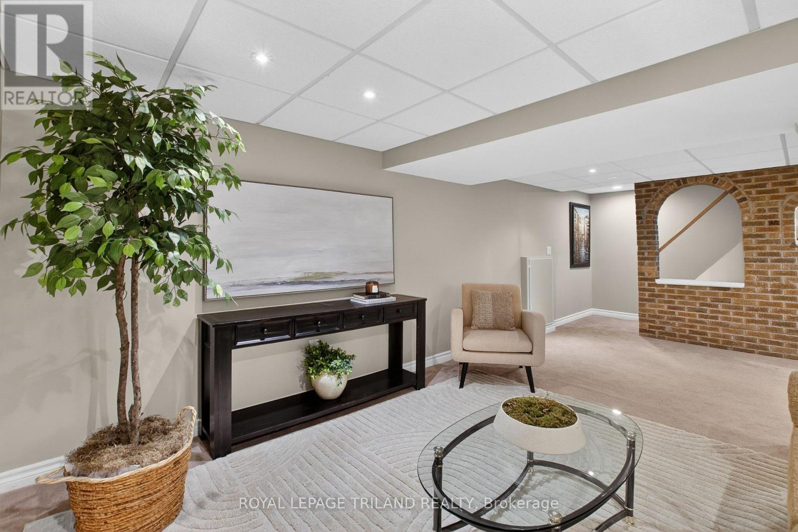 1110 Chippewa Drive, London East, Ontario  N5V 2T7 - Photo 31 - X13100842