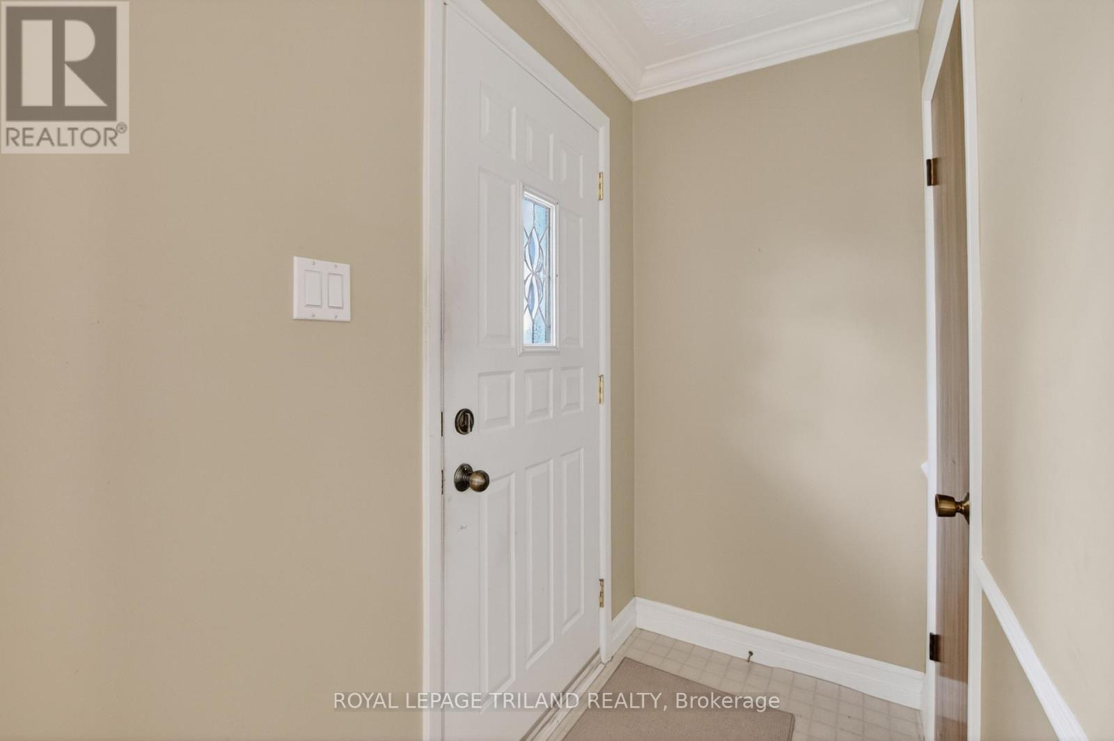 1110 Chippewa Drive, London East, Ontario  N5V 2T7 - Photo 5 - X13100842